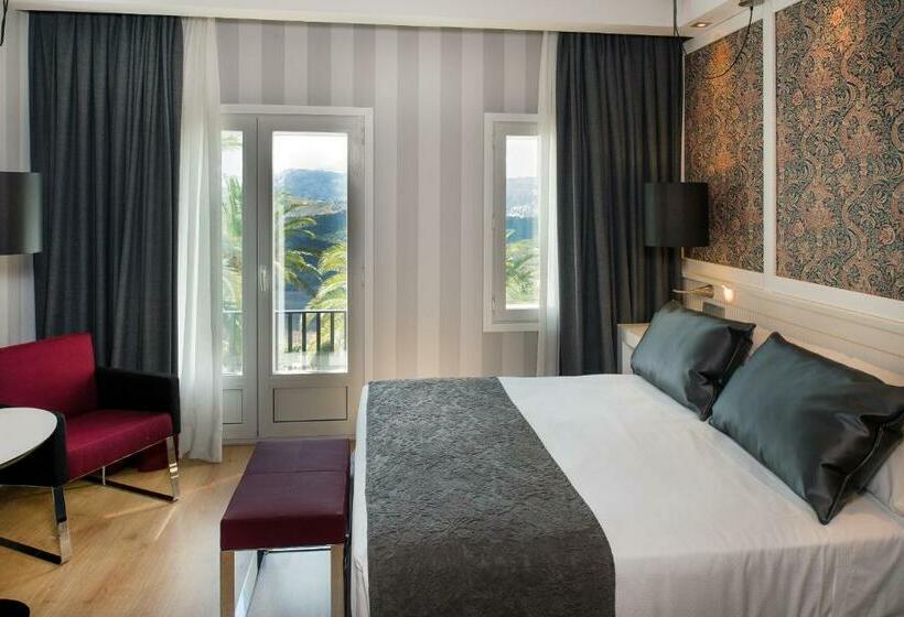 Номер Superior с Террасой, Catalonia Reina Victoria