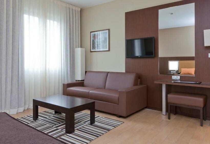 Pokój Deluxe, Ciudad De Alcaniz