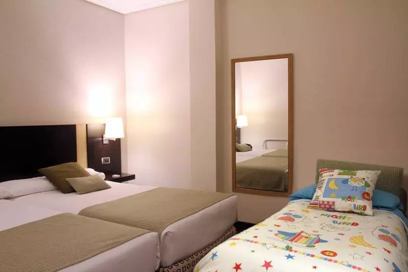 Standard-huone, Conde Duque Bilbao