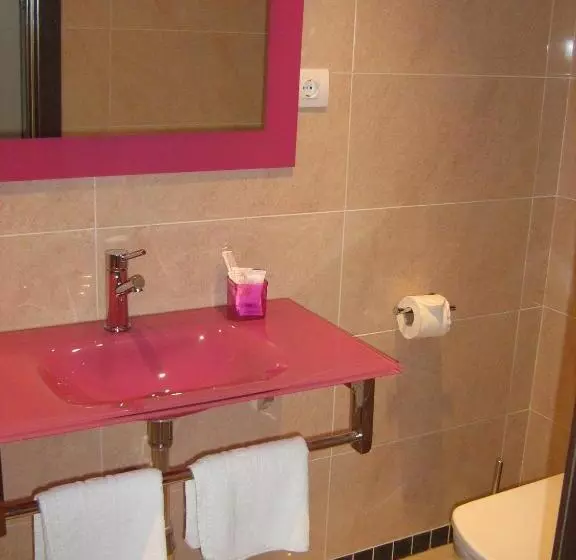 Chambre Standard Individuelle, Costamar