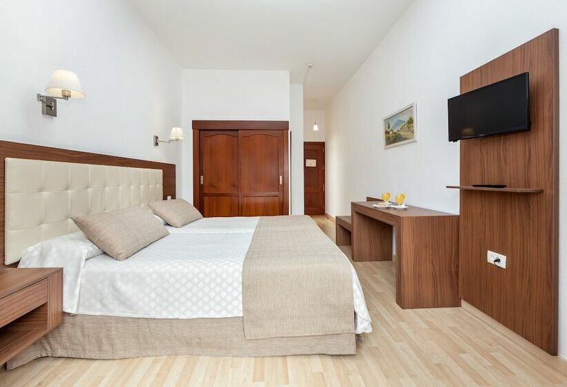 חדר סטנדרט, Don Manolito