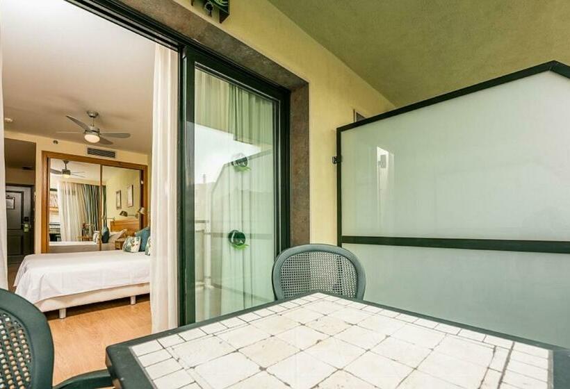 חדר דלוקס לשלושה עם נו לים, Leonardo Hotel Fuengirola Costa Del Sol