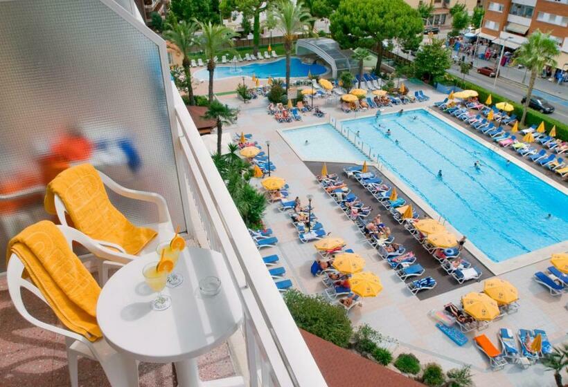 스탠다드 룸 풀장 전망, Ght Oasis Park & Spa