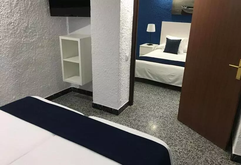 Camera Familiare, Gri Mar