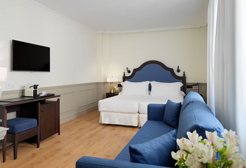 스탠다드 트리플 룸, H10 Corregidor Boutique Hotel