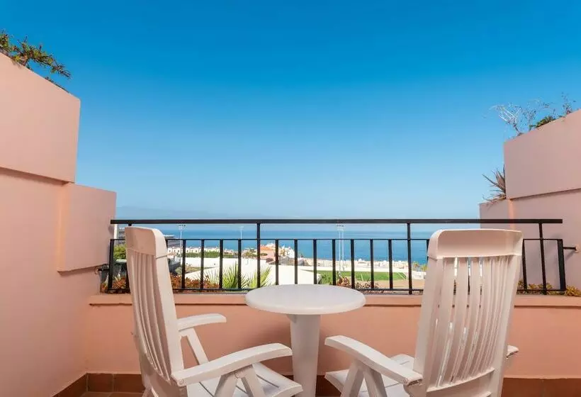 سوییت با چشم‌انداز دریا, Landmar Costa Los Gigantes Family Resort