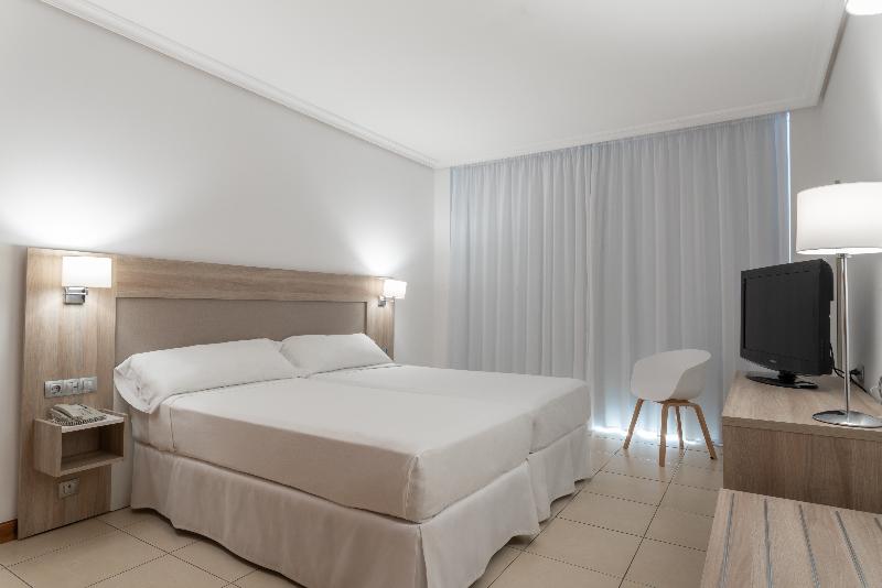 جناح مطلّ علي البحر, Landmar Costa Los Gigantes Family Resort