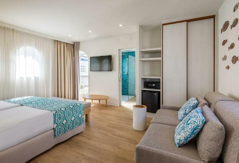 家庭间, Occidental Torremolinos Playa