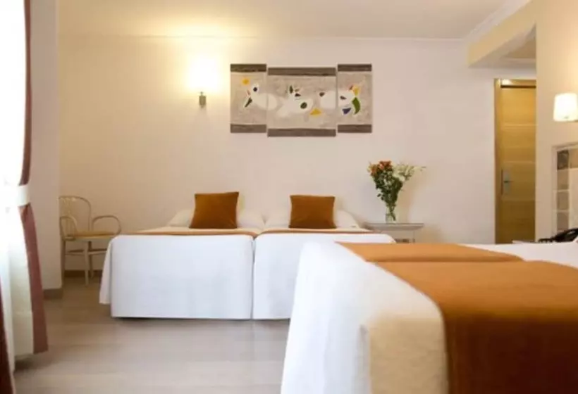 Familienzimmer, Plaza Cavana