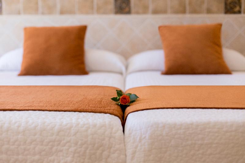 غرفة كومفورت, Plaza Cavana