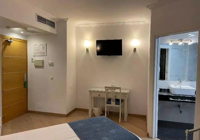 Komfort Zimmer, Plaza Cavana