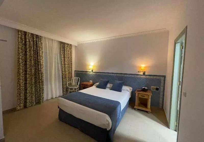 Komfort Zimmer, Plaza Cavana