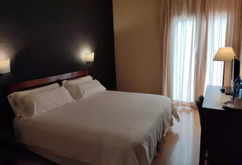 Standardzimmer, Puerta De Espana