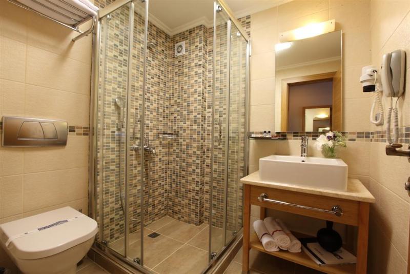 标准间, Real De Toledo