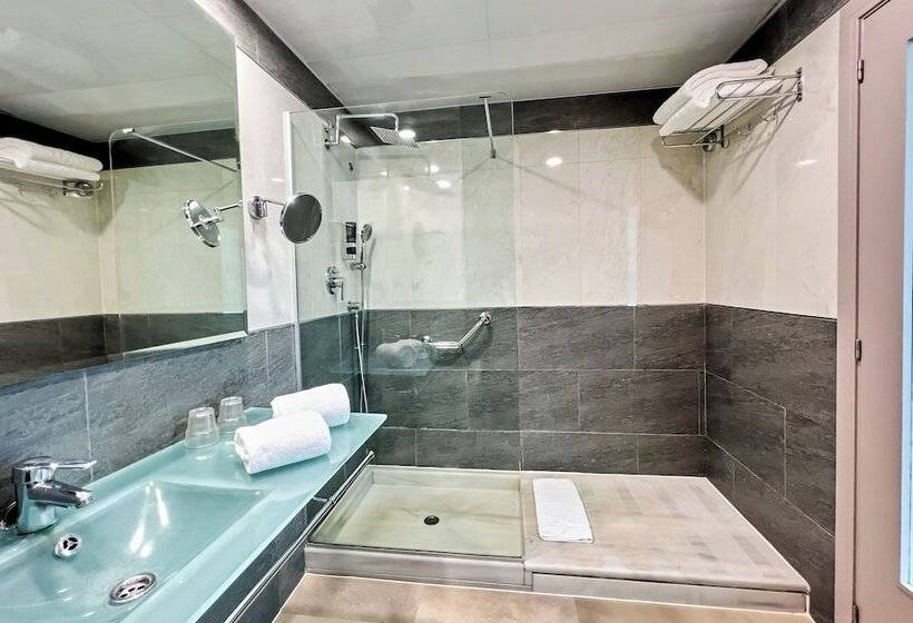 חדר קומפורט, Leonardo Hotel Fuengirola Costa Del Sol