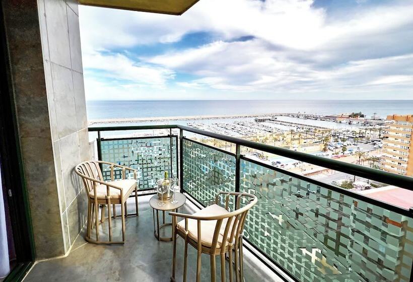 סוויטת ג'וניור, Leonardo Hotel Fuengirola Costa Del Sol