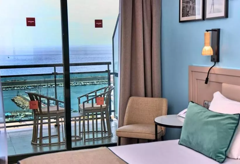 اتاق سه نفره دلوکس با چشمانداز دریا, Leonardo Hotel Fuengirola Costa Del Sol