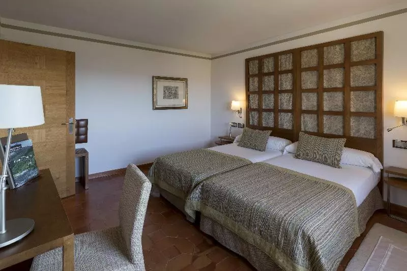 スタンダードルーム, Parador De Toledo