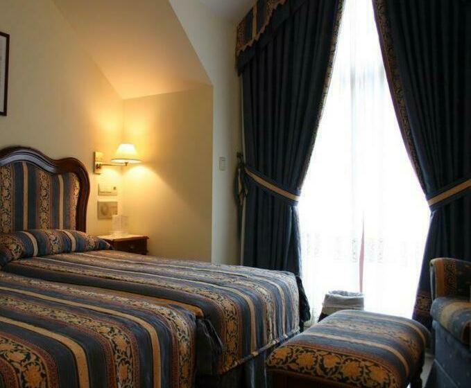 스탠다드 룸, De Borleña