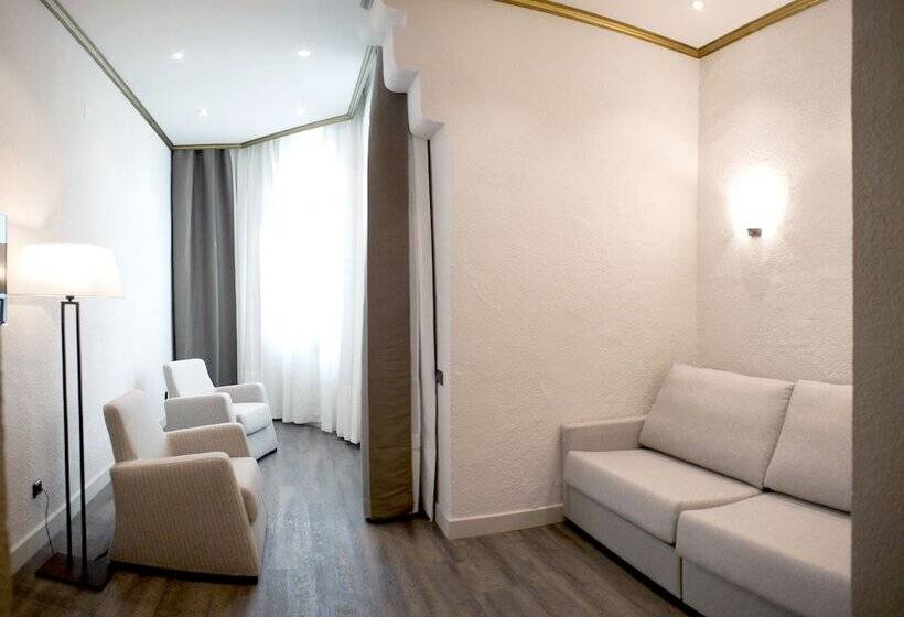 オーシャンビューファミリールーム, Diana