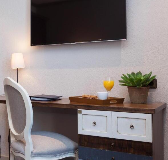 スタンダードルーム, Diana