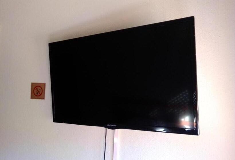 スタンダード４人部屋, Duque De Osuna