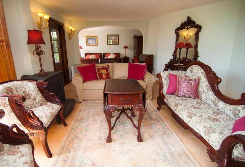 جناح عائلي, Finca Arminda