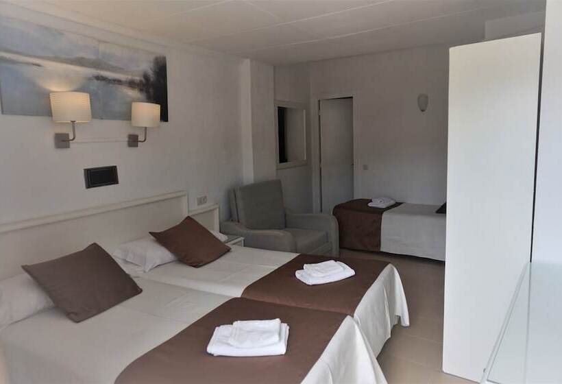 スタンダード4人部屋, Hermes