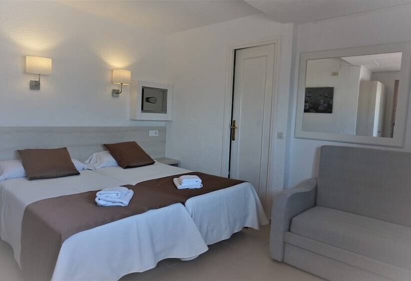 スタンダード4人部屋, Hermes