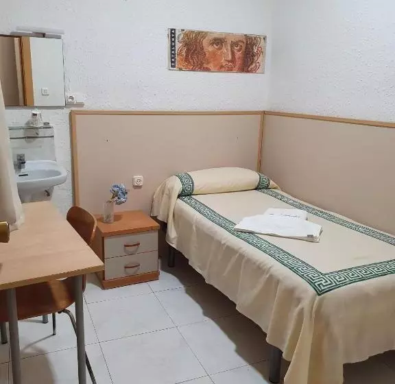 バスルーム共有のシングルスタンダード, Hostal Alhambra Tarragona