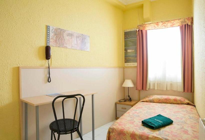 اتاق استاندارد یک نفره, Hostal Alhambra Tarragona