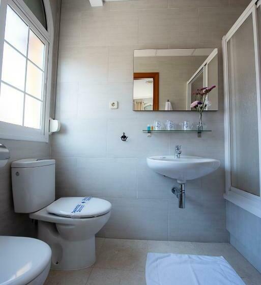 اتاق استاندارد, Hostal La Muralla