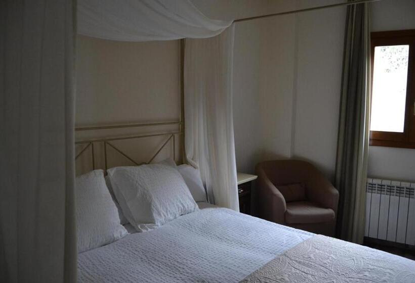 标准间, Complejo Molí De L Hereu