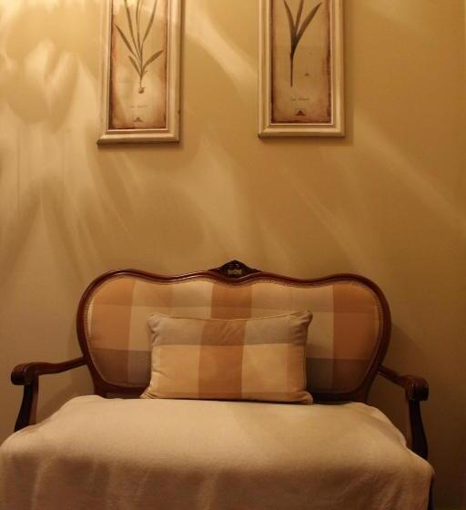 标准间, Complejo Molí De L Hereu