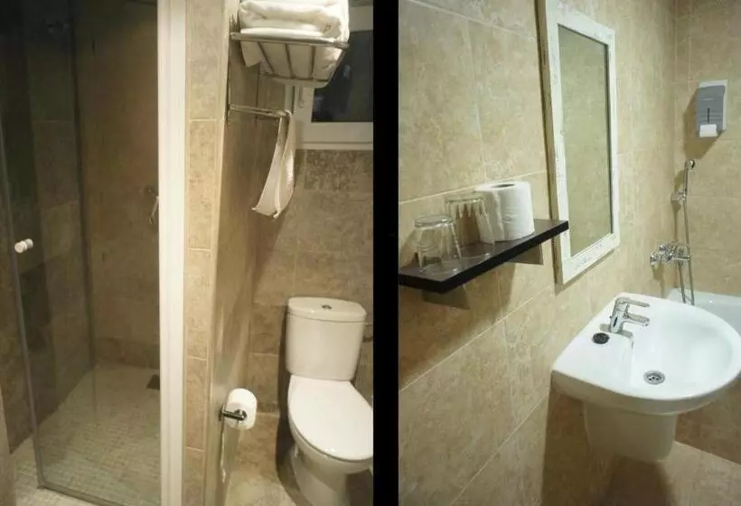 Chambre Standard, Mr