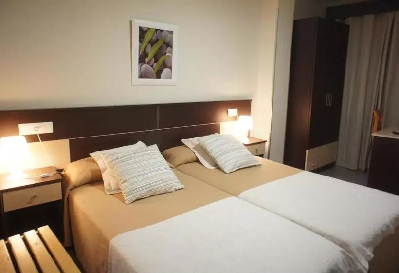 Chambre Standard, Mr