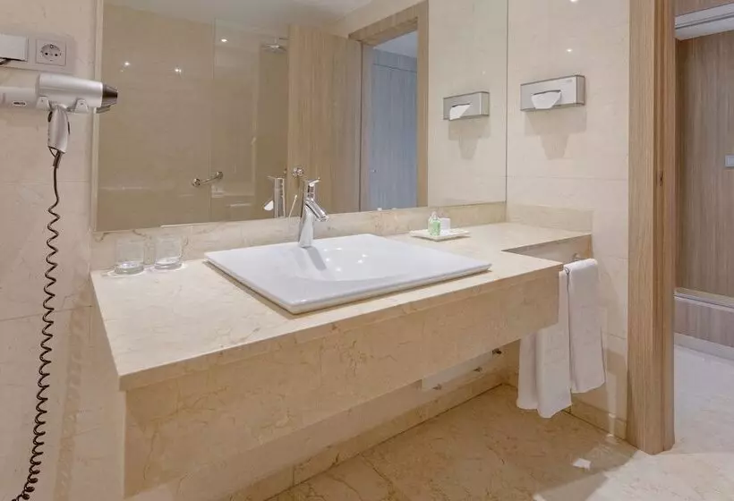 اتاق استاندارد, NH Ciudad De Zaragoza