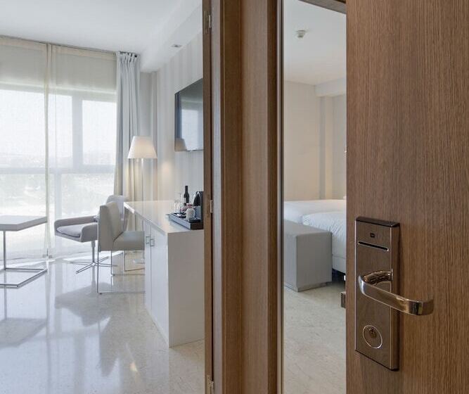 Номер Стандарт, NH Ciudad De Zaragoza