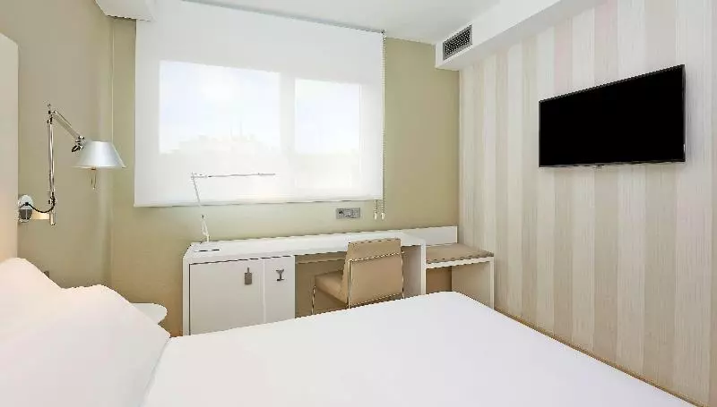 اتاق استاندارد, NH Ciudad De Zaragoza
