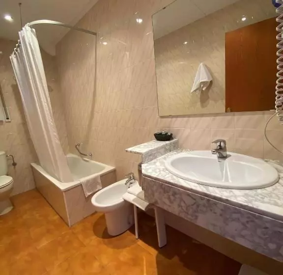 3-Bett-Standardzimmer, Solana Del Ter