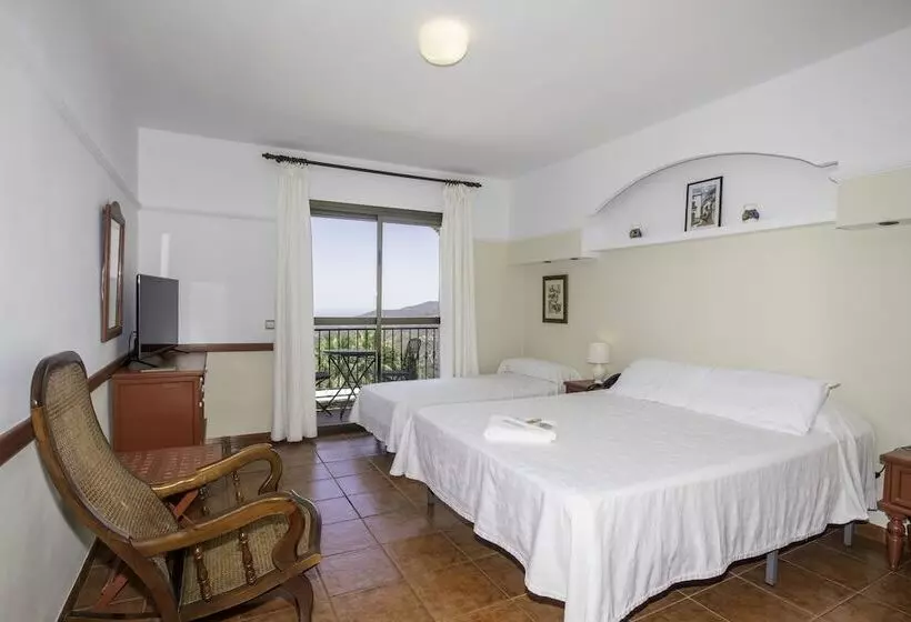 スタンダードトリプルルーム, Y Bungalows Balcon De Competa