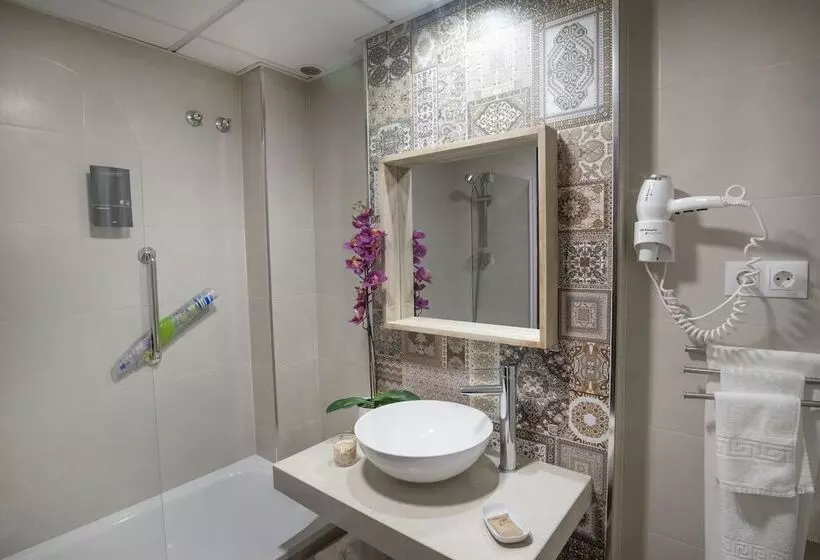 バルコニー付きスーペリアルーム, Y Bungalows Balcon De Competa