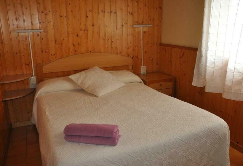 חדר סטנדרט, Càmping Els Roures