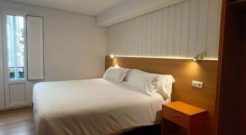 スタンダードトリプルルーム, Hostal Anosa Casa