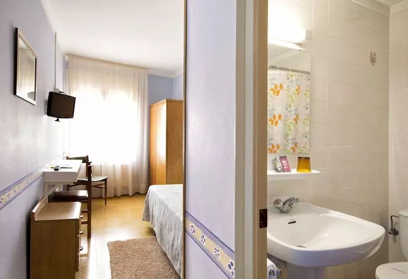 Standardeinzelzimmer, Hostal Fabrellas