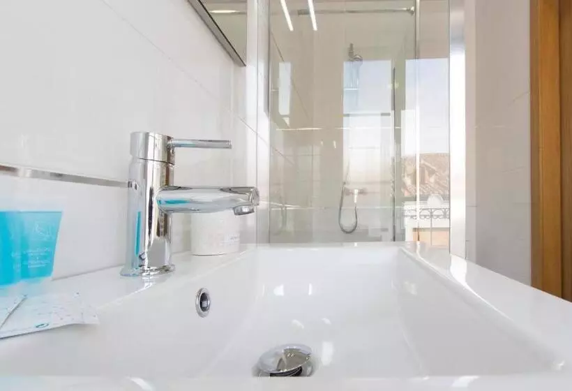 اتاق استاندارد, Hostal La Numantina