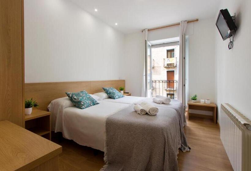 스탠다드 룸, Hostal La Numantina