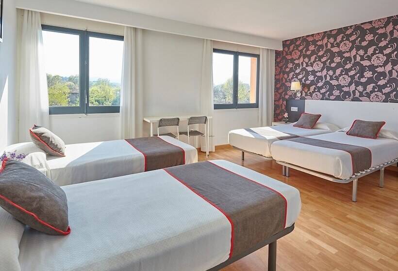 四人标准间, Hostal Mas Ferrer