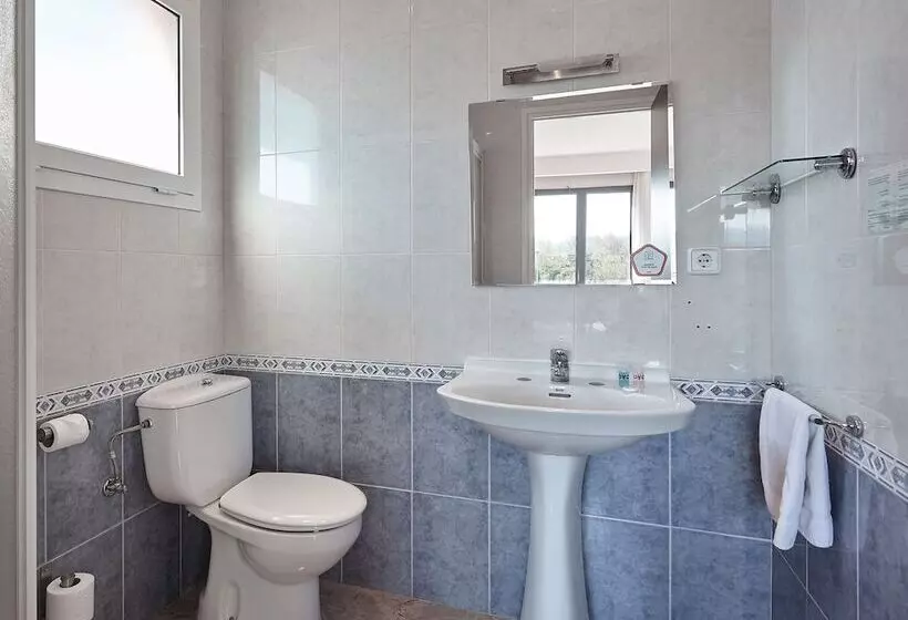 Standaard Vierpersoonskamer, Hostal Mas Ferrer