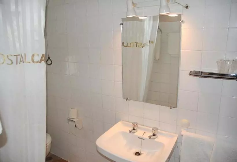 スタンダードトリプルルーム, Hostal Residencia Castilla
